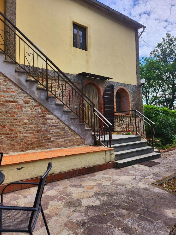 Bed and Breakfast Il Giuggiolo - La Collina Della Quiete à Certaldo Extérieur photo